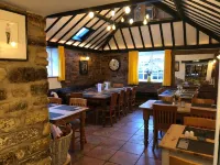 The White Hart - bar