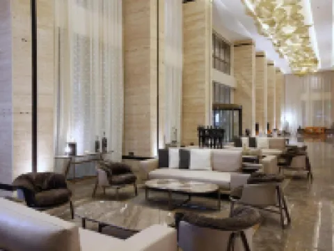 グランドプラザホテル - ジザン ジーザーンのホテル