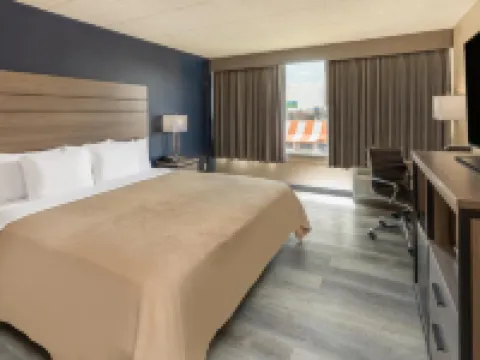 Baymont by Wyndham Laredo Hotels in Laredo