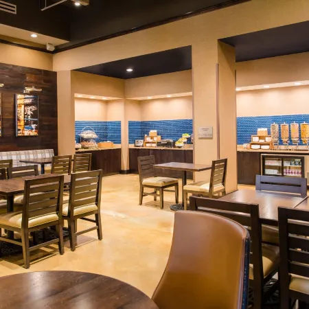 Fairfield Inn & Suites New Orleans Downtown/French Quarter Area