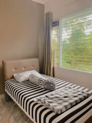 Zultanz Villa Pawon Eco Hotel a Banjar Waru