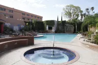 Ramada by Wyndham Viscount Suites Tucson East
