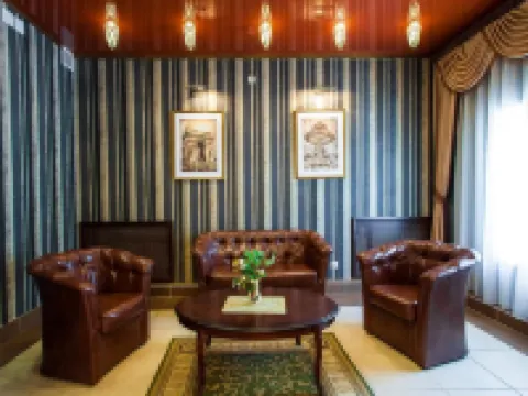 Art Hotel - Bãi đậu xe