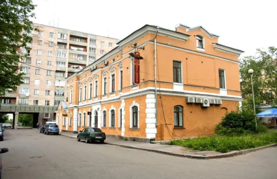 勒圖海亞米斯酒店