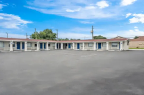 Days Inn by Wyndham Jacksonville NC