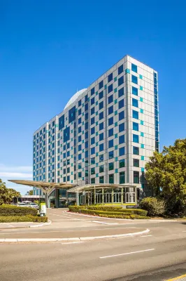 CROWNE PLAZA SYDNEY AIRPORT Các khách sạn gần Sydenham Station