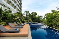 Clove Hotel Bandung - Swimmingpools