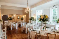 Woodland Manor Hotel - Parkplatz