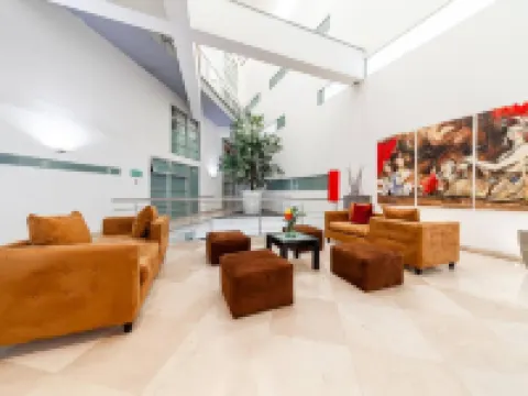 سويتس تيكا ونس فنادق في ناوكالبان