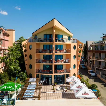 Family Hotel Evridika