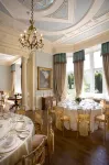 Crossbasket Castle - Bars
