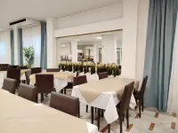 Hotel Porto - พร้อมอาหารเช้า