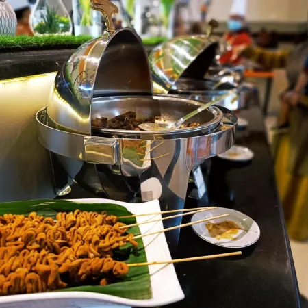 Halogen Hotel Airport Surabaya