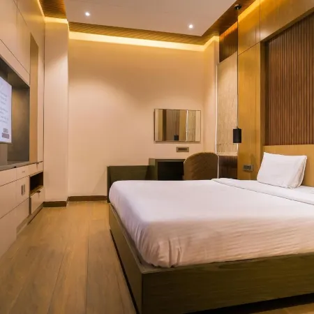 Symphony Inn