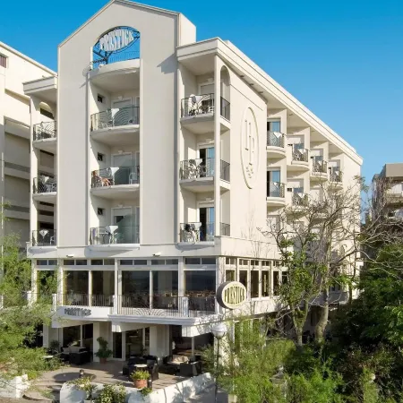 Hotel Prestige