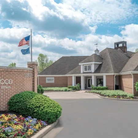 Homewood Suites by Hilton Indianapolis - Keystone Crossing Отели рядом с достопримечательностью «Торговый центр Keystone»