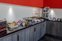 Hotel 5 Inn Select - breakfast