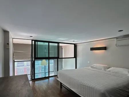 Varrzon Residence Srinakarin 56