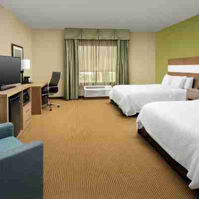 Hampton Inn Lake Charles Rooms