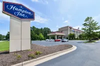 Hampton Inn by Hilton Petersburg Ft. Gregg Adams Hotels near Krupp K5(E) Railway Canon