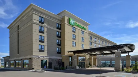 Holiday Inn & Suites EDMONTON ARPT - CONFERENCE CTR by IHG