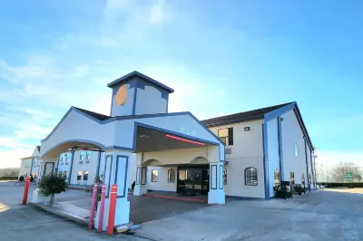 Days Inn by Wyndham Rosenberg