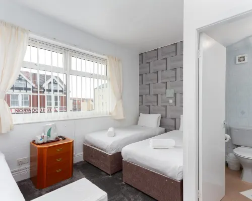 The Sandringham Court Hotel & Apartment-All Groups Welcome Hotels in Blackpool