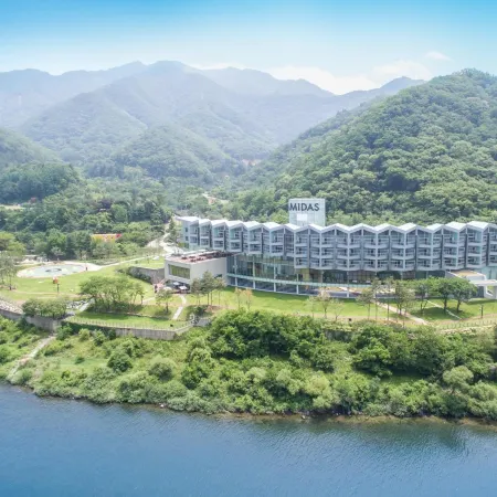 Midas Hotel & Resort