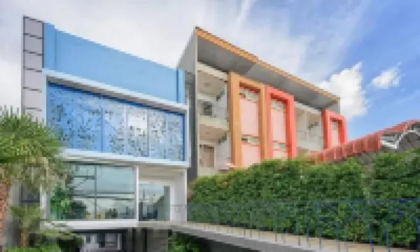 โรงแรมเดอะชีต้าร์ โรงแรมใกล้สิมิลัน โปร ไดฟ์