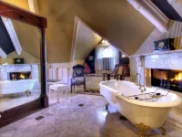 Gingerbread Mansion Hotels in Ferndale