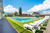Complex Europe - Pools