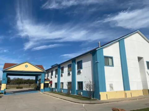 達拉斯純品康納套房旅館