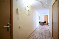 5 Звезд Двухкомнатная квартира по улице Елькина 59 - ТРК Урал Отели в г. 