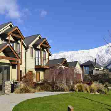 Wanaka Luxury Apartments Hotel Exterior