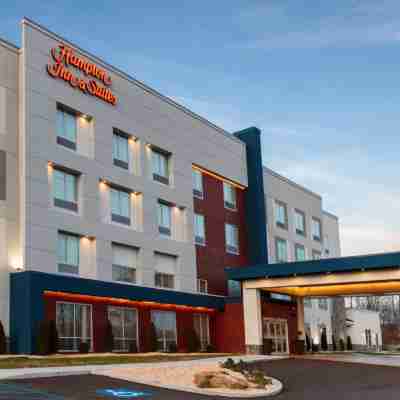 Hampton Inn and Suites by Hilton Port Clinton Catawba Island Hotel Exterior