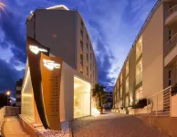 Hotel Continental & Residence - parking