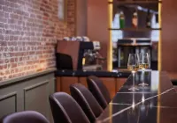Hotel Arsenaal Delft - Quầy bar
