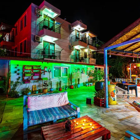 Tuthaliya Hotel