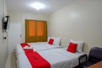 RedDoorz Near Rsud Kudus Hotel a Pasuruhan Kidul