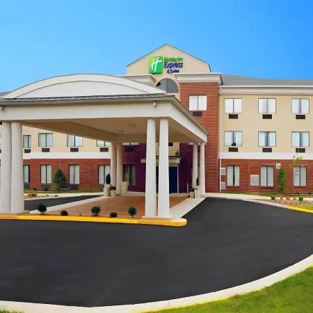 Holiday Inn Express & Suites THORNBURG-S. FREDERICKSBURG by IHG