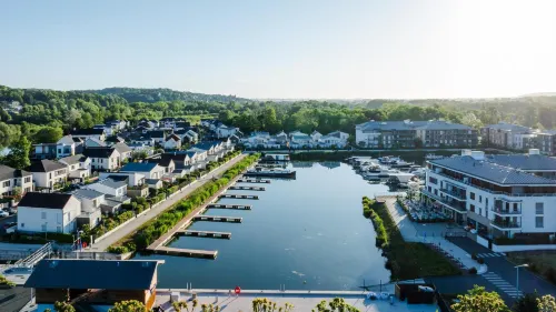 L'Escale Royale Isle Adam Hotels in L'Isle Adam