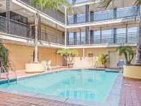 Super 8 by Wyndham New Orleans - familiares