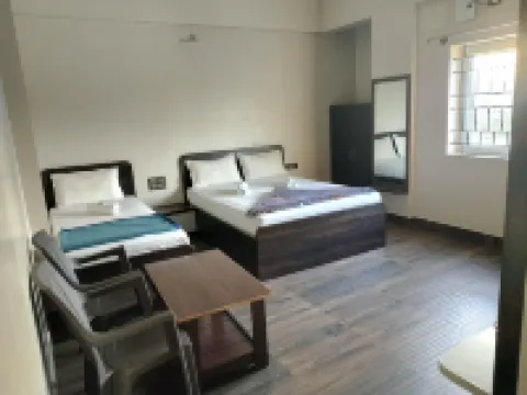 Honnnasiri Residency Hotels in Shimoga