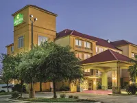 La Quinta Inn & Suites by Wyndham San Antonio N Stone Oak Hotels in San Antonio