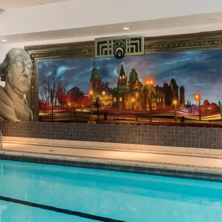 Lord Elgin Hotel
