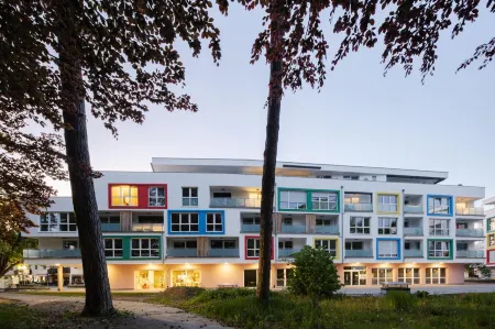 Sonnenhof Apartments Отели в г. Тунинген