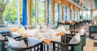 Victor's Residenz-Hotel Gera - breakfast