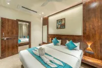 Hotel Devgiri - 停車場