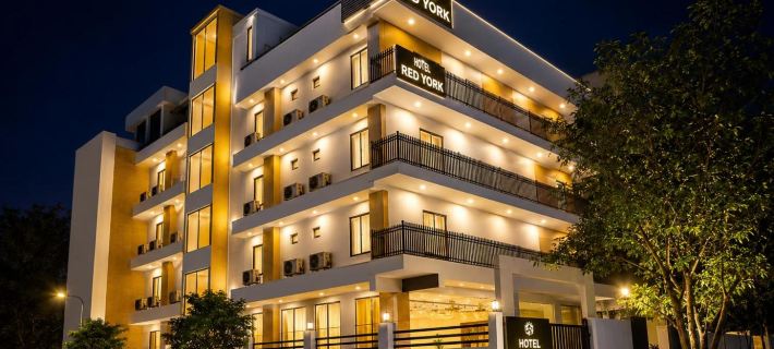 Hotel Red York Hotels in Noida
