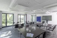 Jugendherberge City-Hostel Köln-Riehl - Hostales